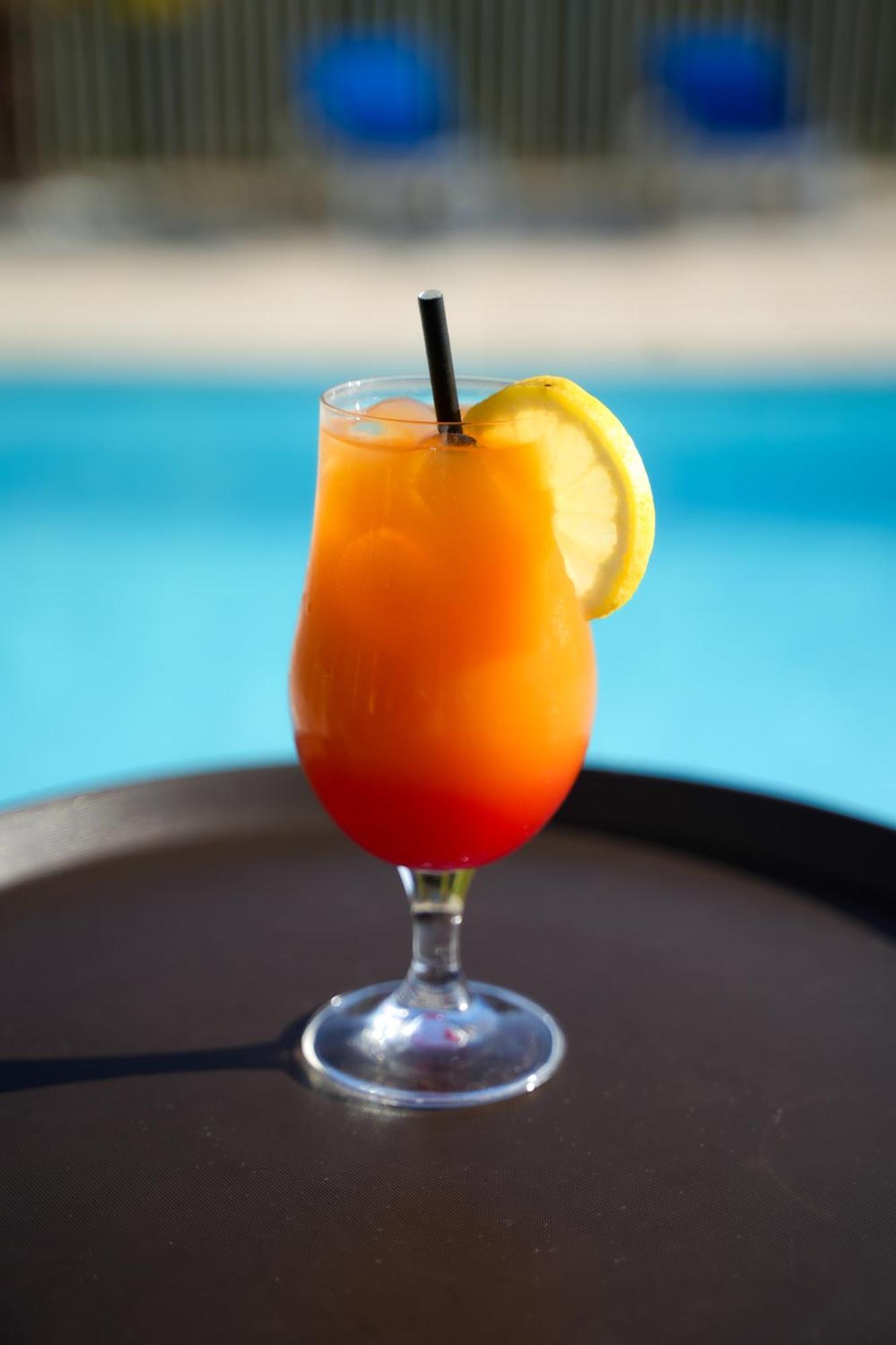 Brit Hotel Confort Alexia - 拉索特雷尼 外观 照片