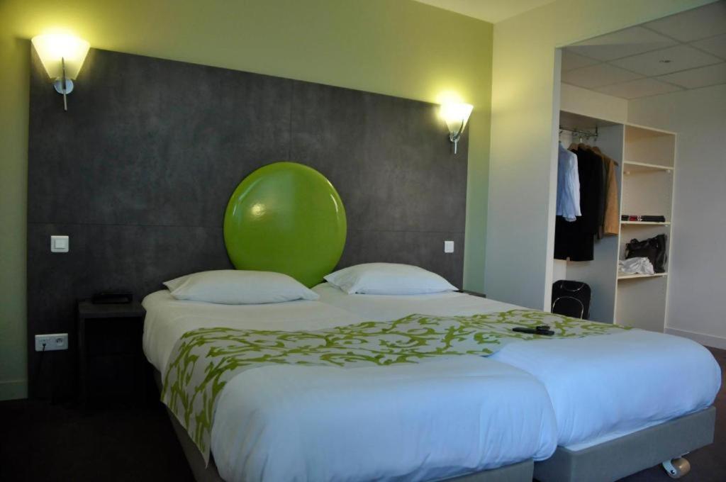 Brit Hotel Confort Alexia - 拉索特雷尼 外观 照片